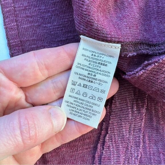 Free People Purple Split Back Cowl Neck Top Size Small NWOT - Picture 8 of 8